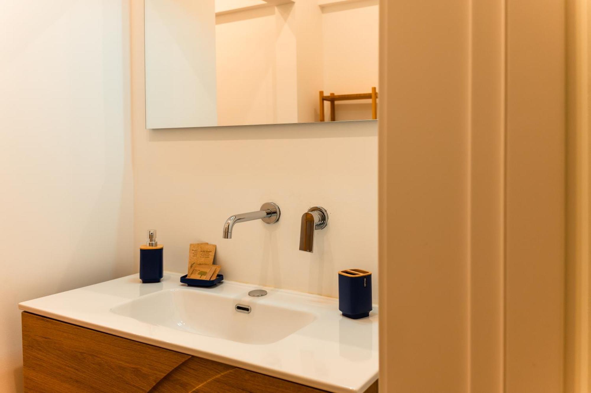 Casa Talia Calefati Apartment Bari Bagian luar foto